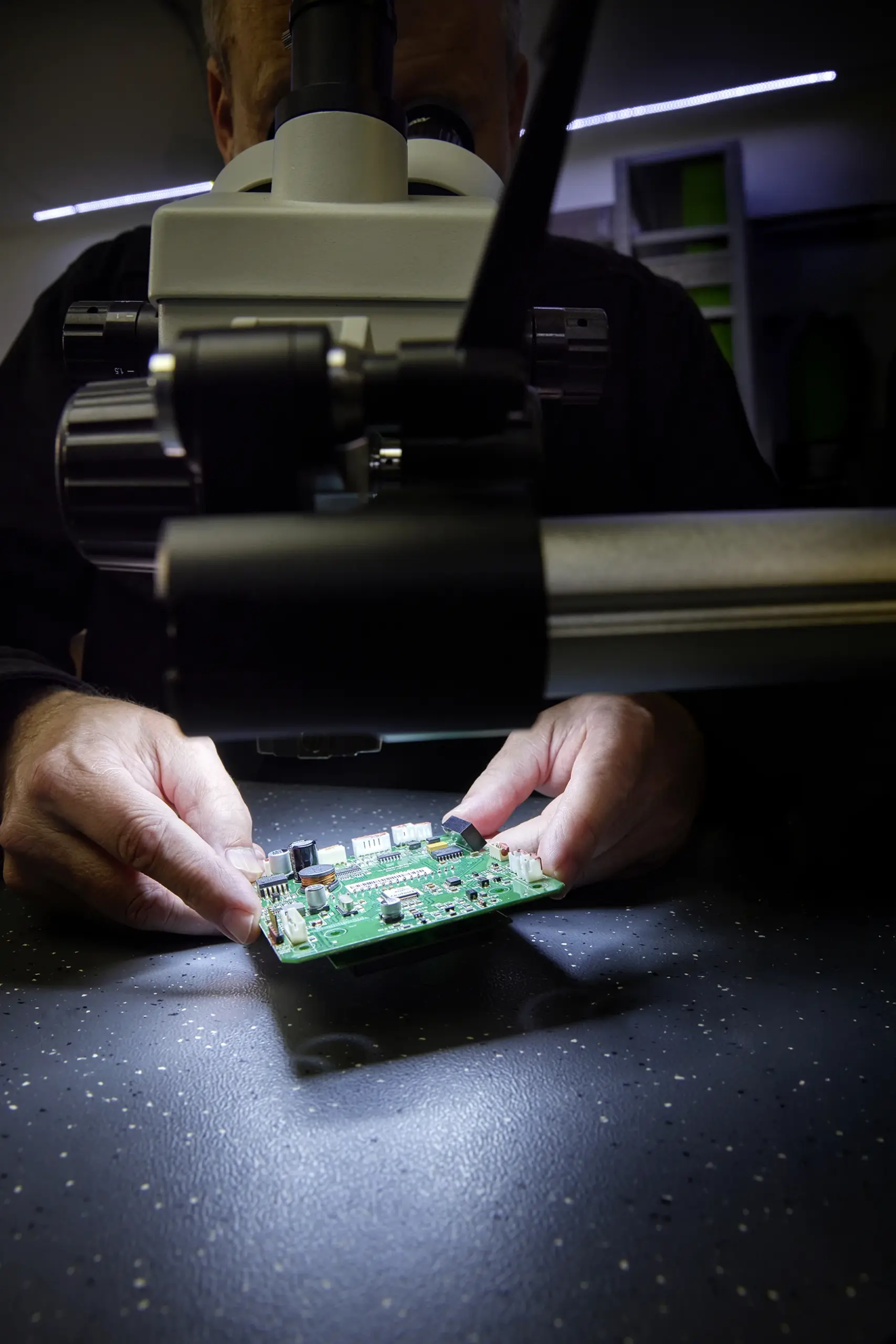 Simply Works – Licht-, Ton- & Medientechnik, Industriefotografie Roland Wimmer